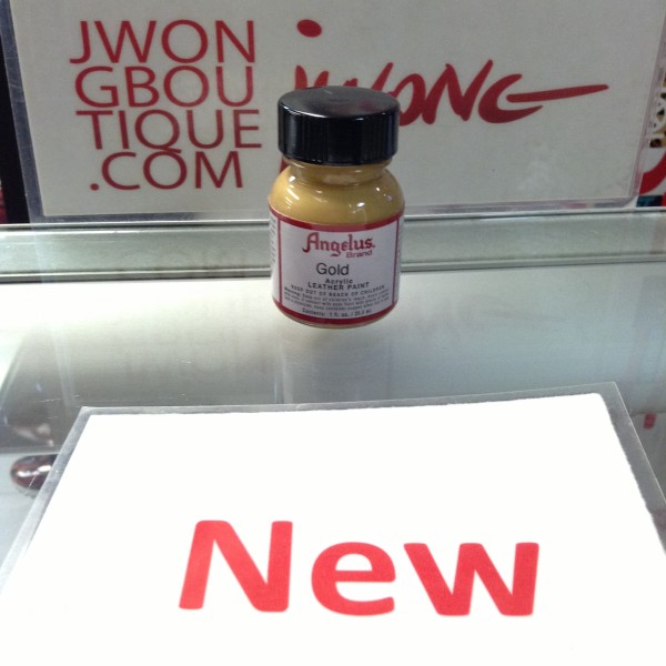 Angelus Gold Acrylic Leather Paint 1 FL OZ