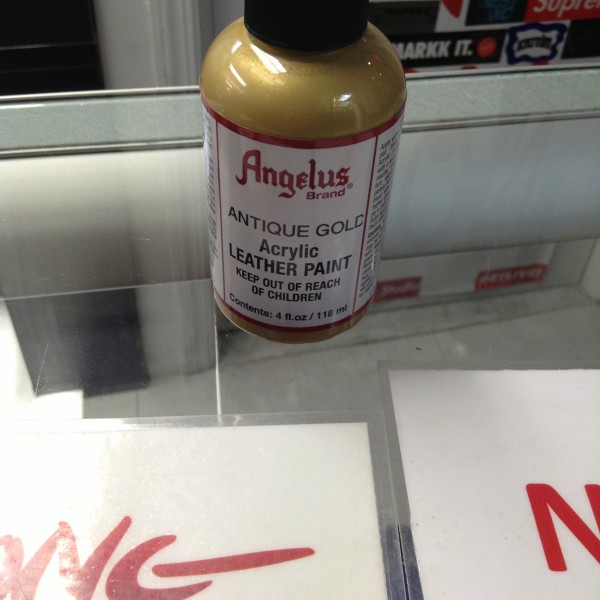 Angelus Antique Gold Acrylic Leather Paint 4 FL OZ
