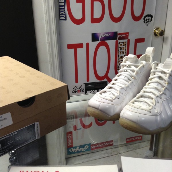 2013 Nike Air Foamposite One White Out
