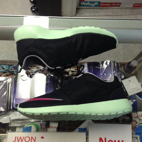 2014 Nike Rosherun FB Yeezy Men