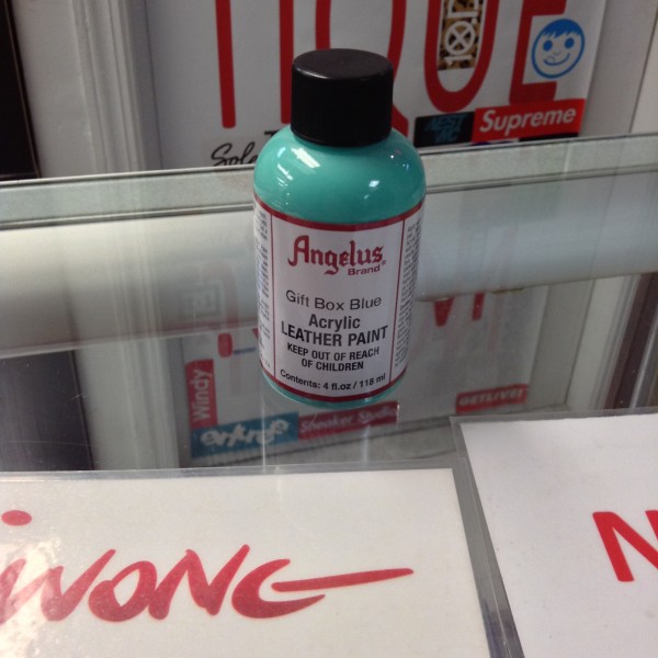 Angelus Gift Box Blue Acrylic Leather Paint 4 FL OZ