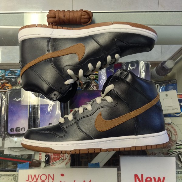 2014 Nike Dunk High SB Guinness