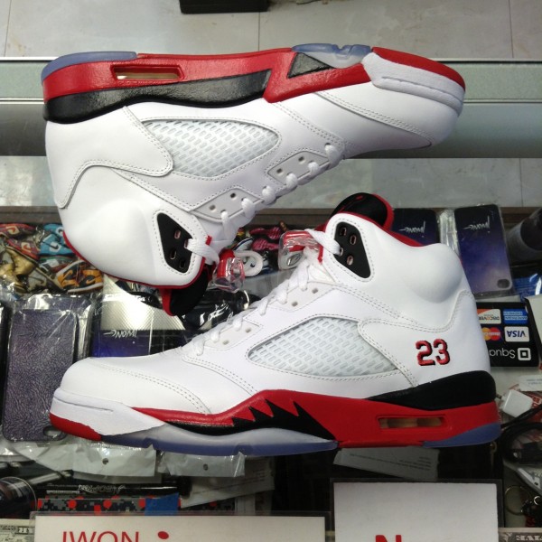 2013 Nike Air Jordan V Fire Red Black Tongue 