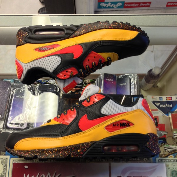 2005 Nike Air Max 90 Sertig