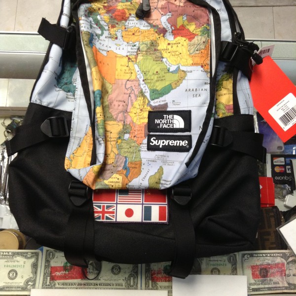 2014 Sup The North Face Expedition Backpack World