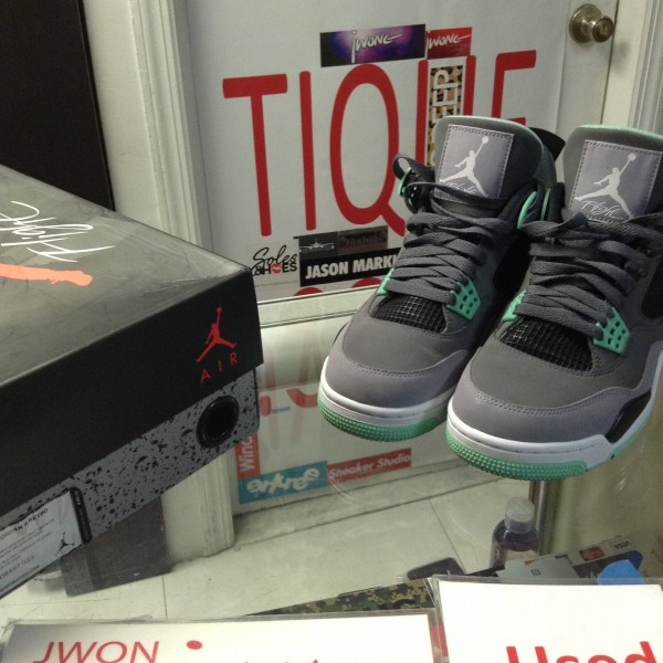 2013 Nike Air Jordan IV Green Glow