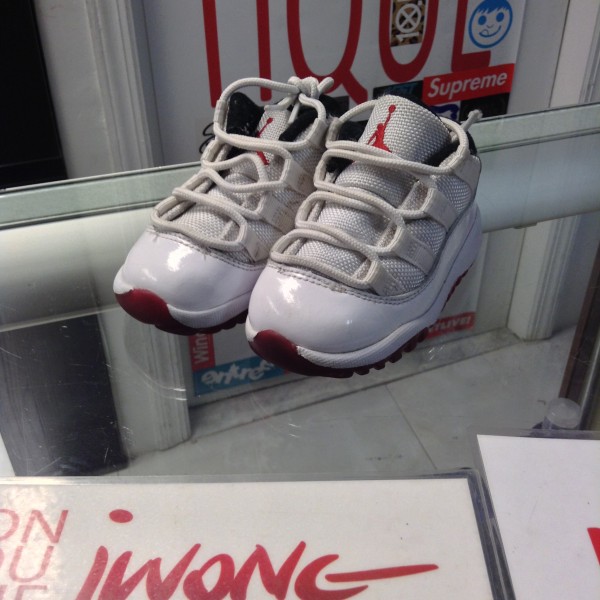 2012 Nike Air Jordan XI Cherry Low Children