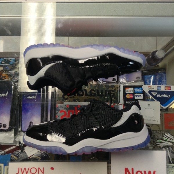 2014 Nike Air Jordan XI Infrared 23 Low Kids