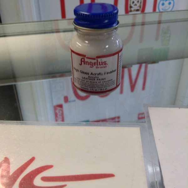 Angelus High Gloss Acrylic Finisher Acrylic Leather Paint 1 FL OZ