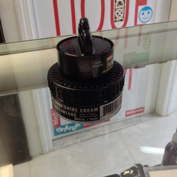 Moneysworth And Best Emu Brillo Cream Applicator Kit Black