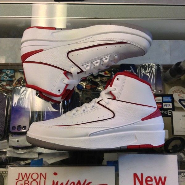 2014 Nike Air Jordan II White Varsity Red