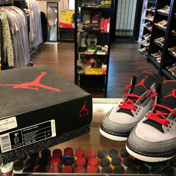 2011 Nike Air Jordan III Stealth