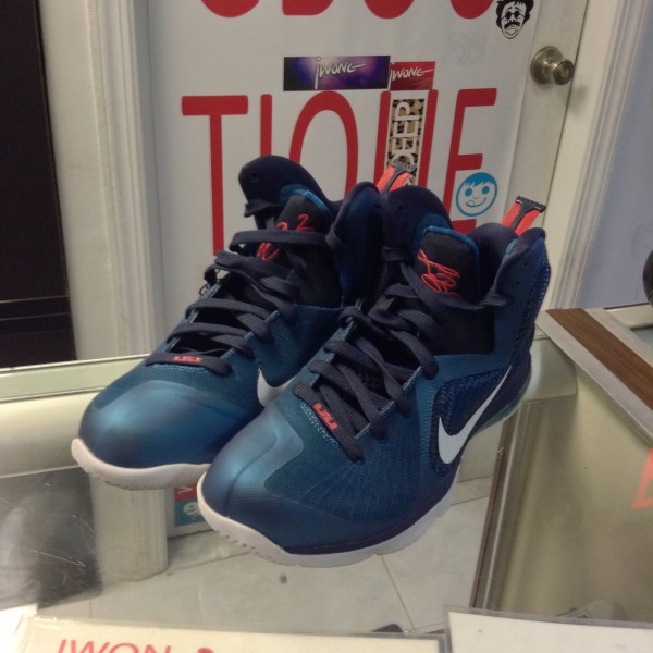 2011 Nike Lebron 9 Swingman