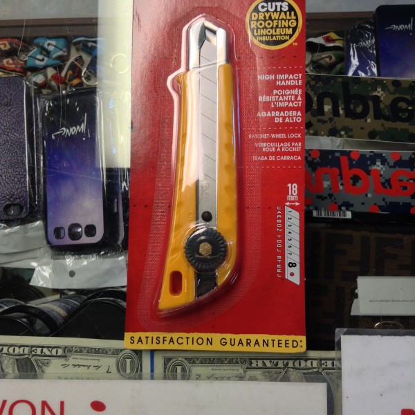 OLFA Heavy-Duty Utility Knife