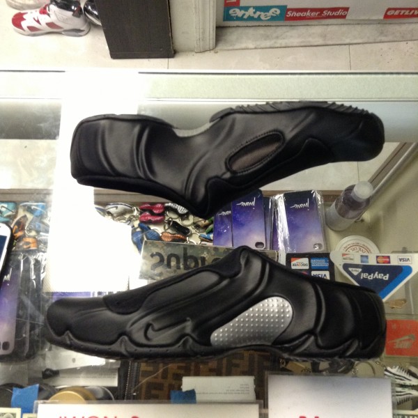 2014 Nike Solo Slide Black 