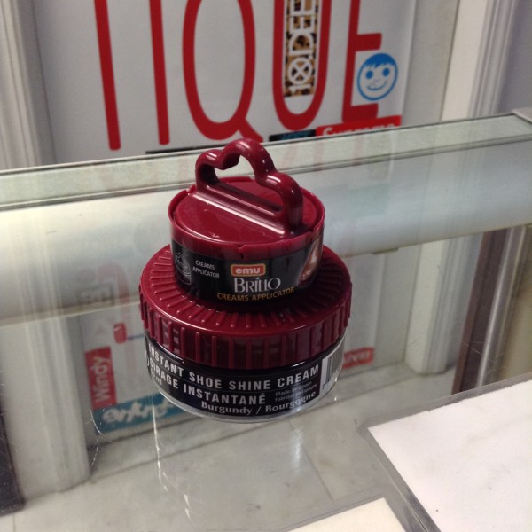 Moneysworth And Best Emu Brillo Cream Applicator Kit Burgundy