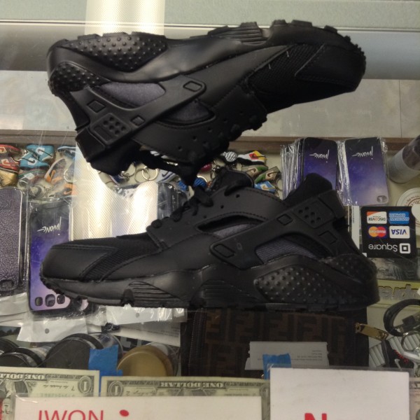 2014 Nike Air Huarache Triple Black Youth