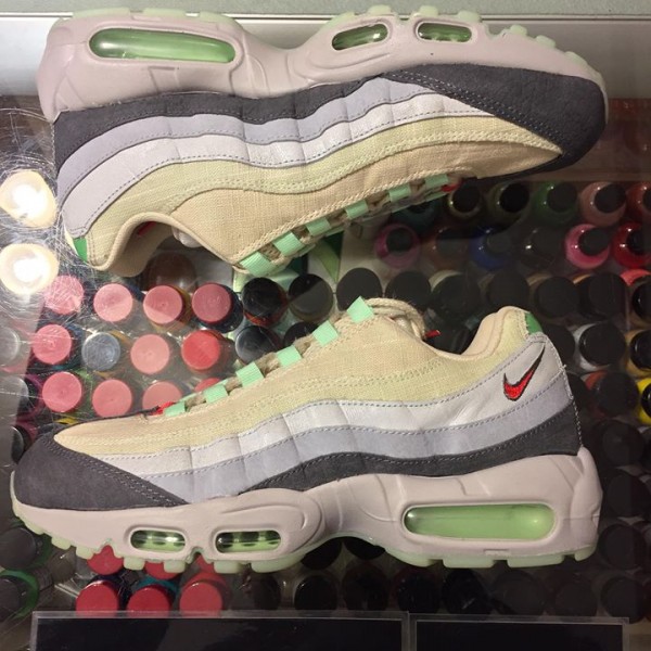 2014 Nike Air Max 95 Halloween 