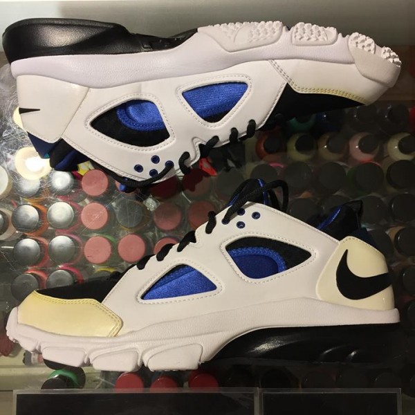 2011 Nike Huarache TR Low Varsity Royal