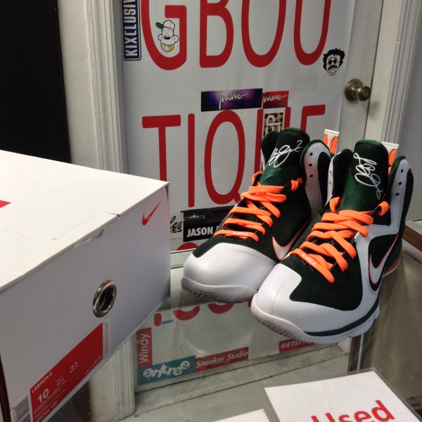 2011 Nike Lebron 9 Hurricane