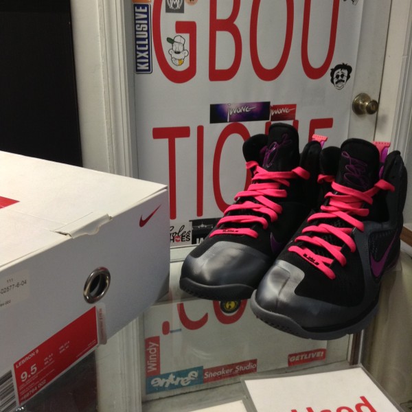 2011 Nike Lebron 9 Miami Night 