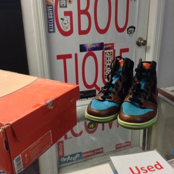 2005 Nike Dunk HI NL Clerk Undefeated