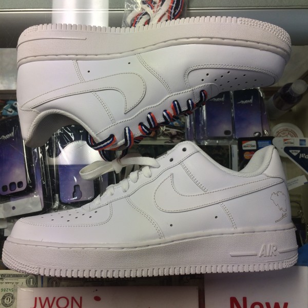 2011 Nike Air Force 1 Queens