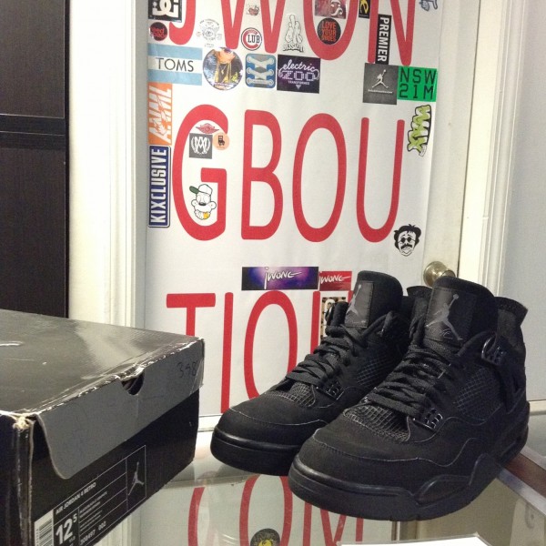 2006 Nike Air Jordan IV Black Cat