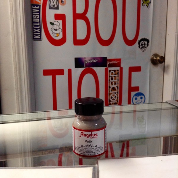 Angelus Putty Acrylic Leather Paint 1 FL OZ