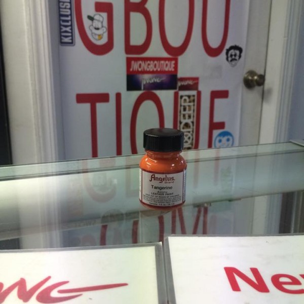 Angelus Tangerine Acrylic Leather Paint 1 FL OZ