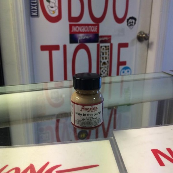 Angelus Play In The Sand Acrylic Leather Paint 1 FL OZ