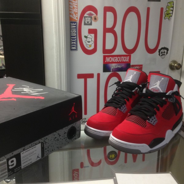 2013 Nike Air Jordan IV Toro