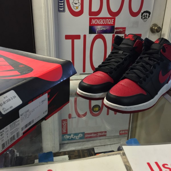 2013 Nike Air Jordan I Bred