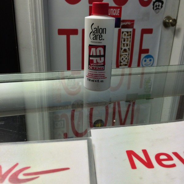 Salon Care 40 Volume Red Label 4 FL OZ