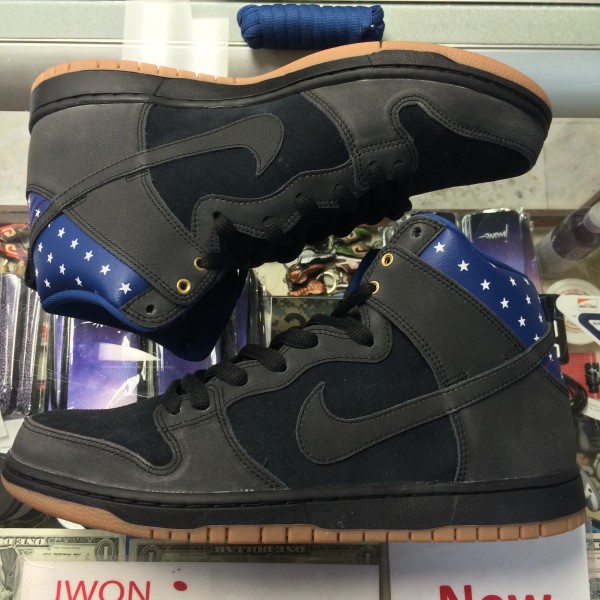 2014 Nike Dunk High SB Captain America
