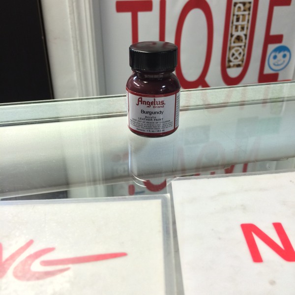 Angelus Burgundy Acrylic Leather Paint 1 FL OZ