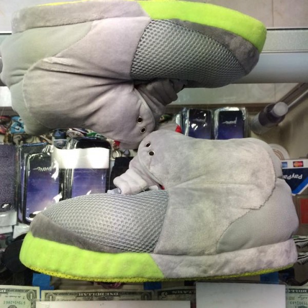 2012 Nike Air Yeezy 2 NRG Platinum Slippers Men