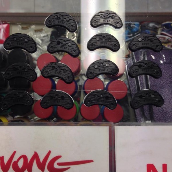 Traveler Shoe Heel Plates #3 Black 7 Pairs With 5/8 Threaded Nails