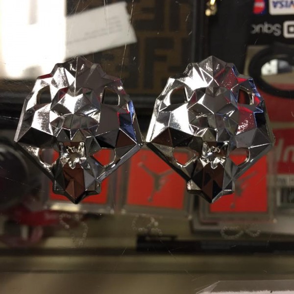 Silver Lion Lace Lock