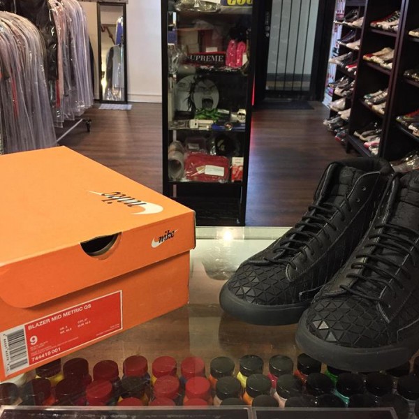 2015 Nike Blazer Metric Black