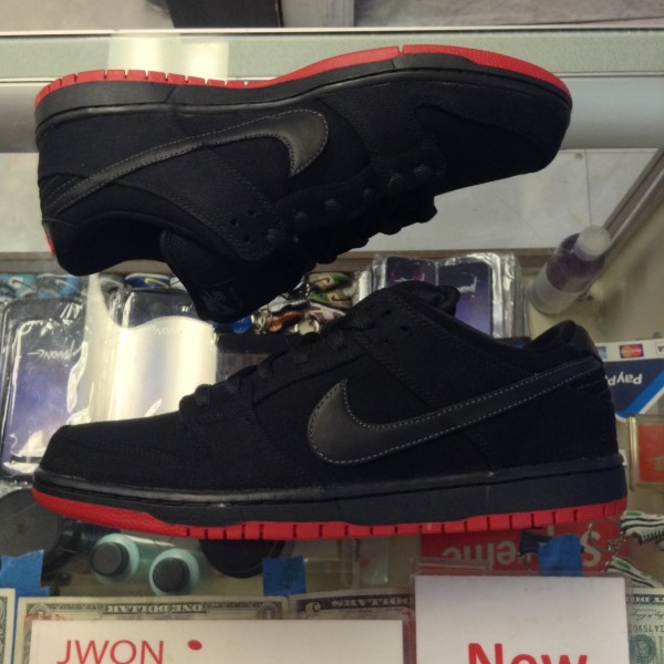 2012 Nike Dunk Low SB Levis Men