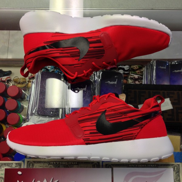 2014 Nike Rosherun Hyperfuse Challenge Red Men