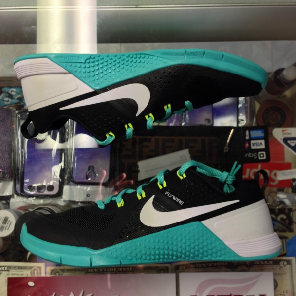 2015 Nike Metcon 1 Hyper Jade Men