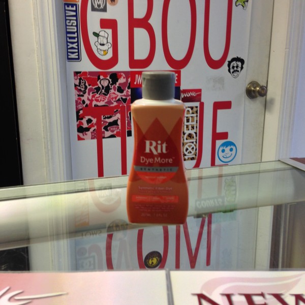 Rit Dye More Synthetic Apricot Orange 7 FL OZ