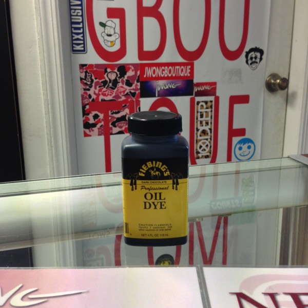 Fiebing’s Dark Chocolate Oil Dye 4 FL OZ