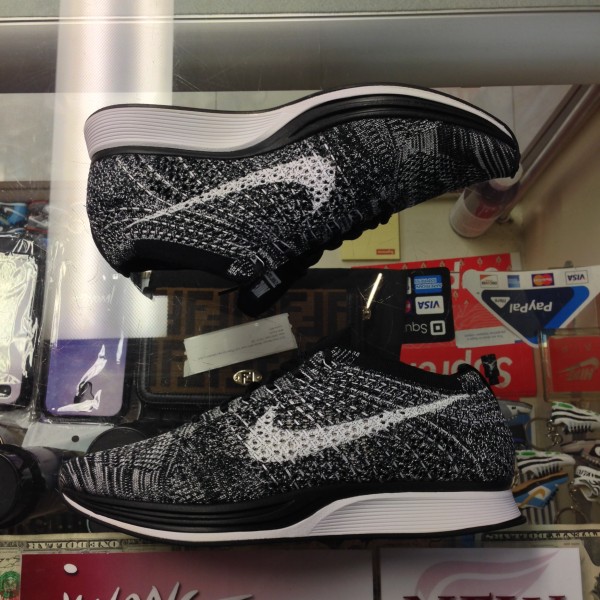 2015 Nike Flyknit Racer Oreo Youth