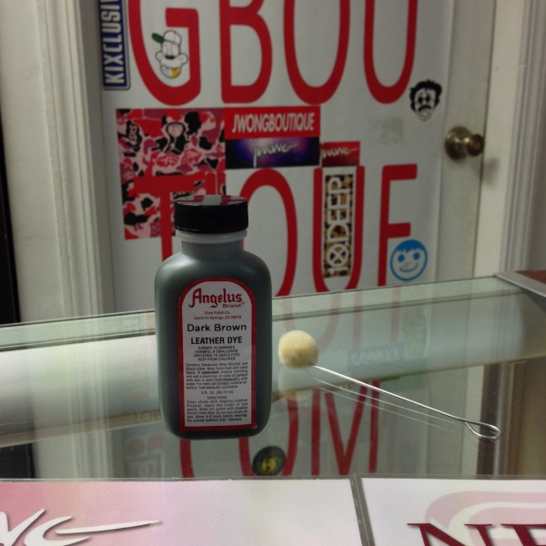Angelus Dark Brown Leather Dye 3 FL OZ