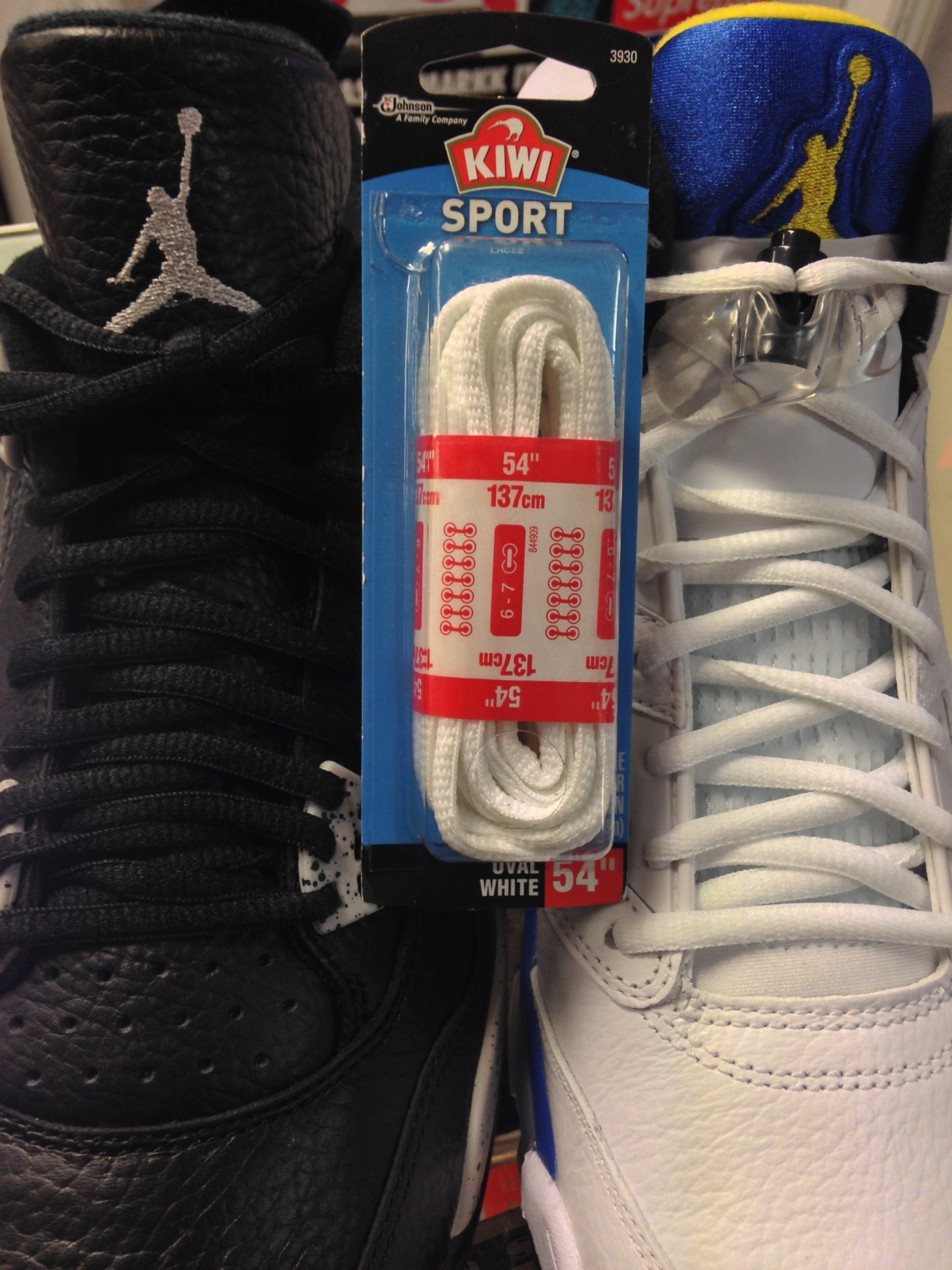 KIWI Select Sport Oval Laces - White 54in