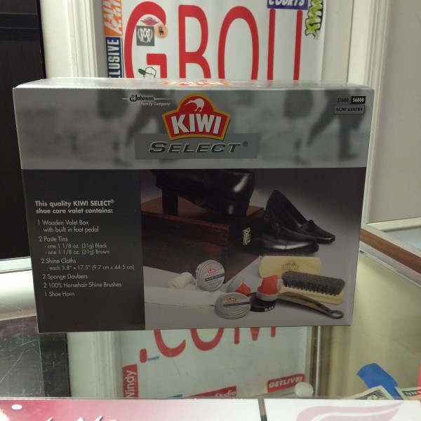 Kiwi Select Shoe Shine Care Kit Valet II Wooden Box