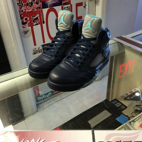 2015 Nike Air Jordan V Hornet